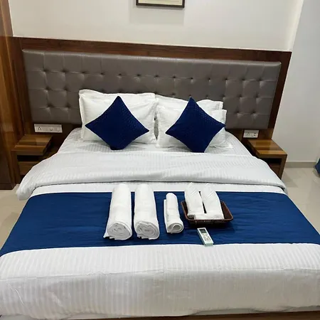 Luna Spaces- 3 Bedroom In Powai Mumbai