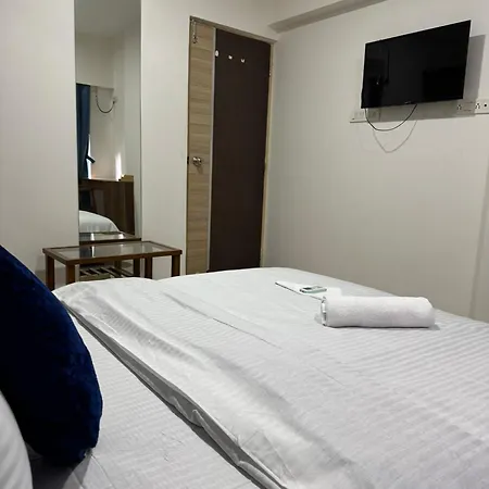 Luna Spaces- 3 Bedroom In Powai Mumbai