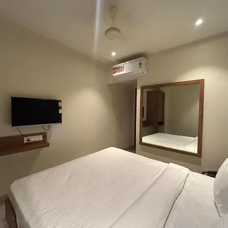 Hotel Sai Samrudhi Western Express Highway Mumbai