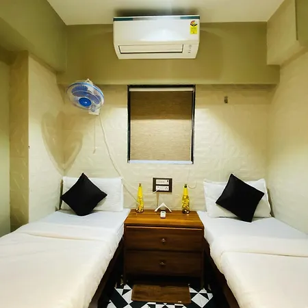 Hostel Sulu Near International Airport Mumbai