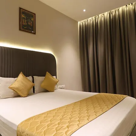 Hotel The Ube Residency Mumbai