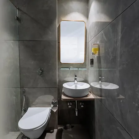 Hotel Ajanta Continental-mumbai Airport 3*