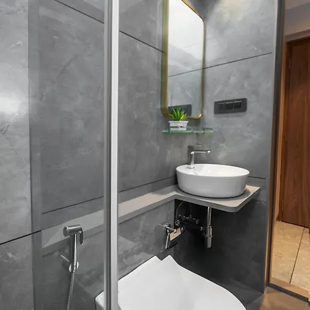 Ajanta Continental-mumbai Airport Hotel 3*
