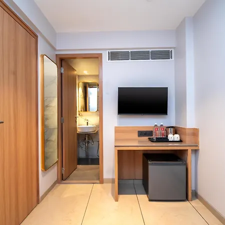 Hotel Ajanta Continental-mumbai Airport 3*