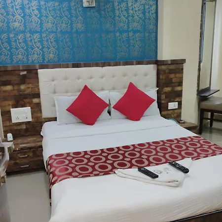 Hotel Golden Park Near Nesco