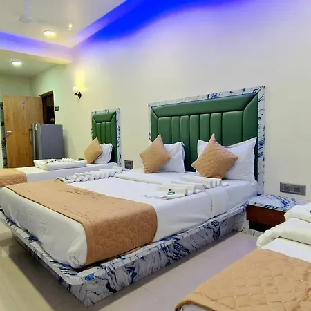 Hotel Edition Blue - Mohammed Ali Road 2*
