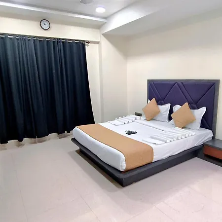 Hotel Edition Blue - Mohammed Ali Road Mumbai