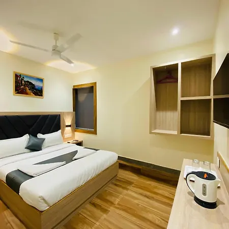 Glitz Riza - Nr Nesco Exhibition Centre Goregaon Guest house