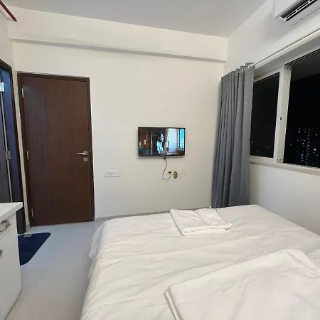 2bhk Living Near Nesco Malad East West * Mumbai