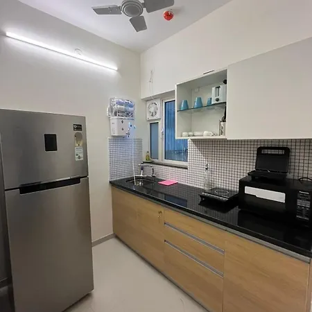 Apartment 2bhk Living Near Nesco Malad East West Mumbai