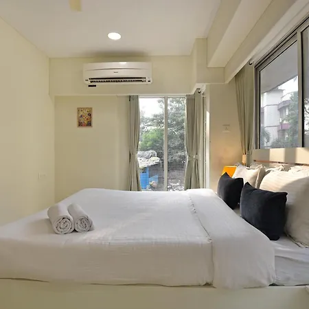 Hsquare Rizvi Utopia Apartment *