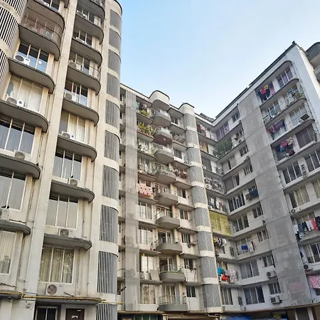 Hsquare Rizvi Utopia Apartment *