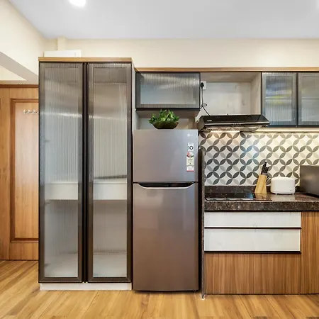 Imperial Premium Khar W Apartment *