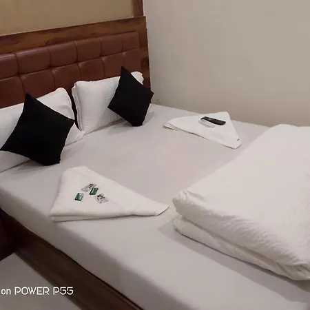 Glitz Lavender- Nr International Airport Guest house