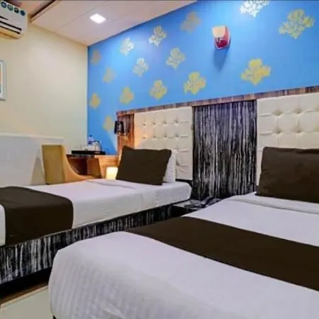Hotel Golden Park Near Nesco *