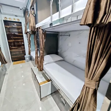 Hostel Comfy *