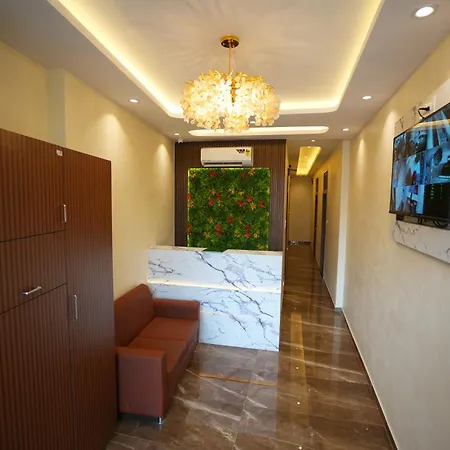 Boston Mumbai