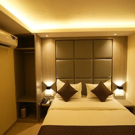 Hotel Boston 2*