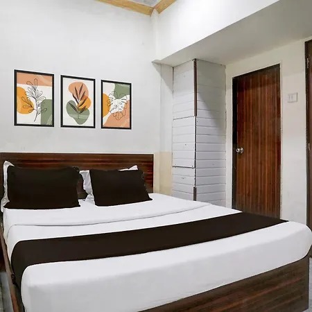 Hotel O Grand 3*