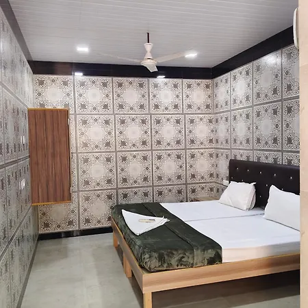 Casaba Nine Hotel