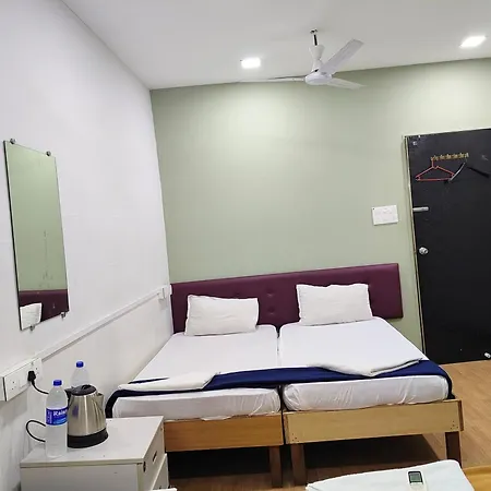 Casaba Nine Hotel 2*