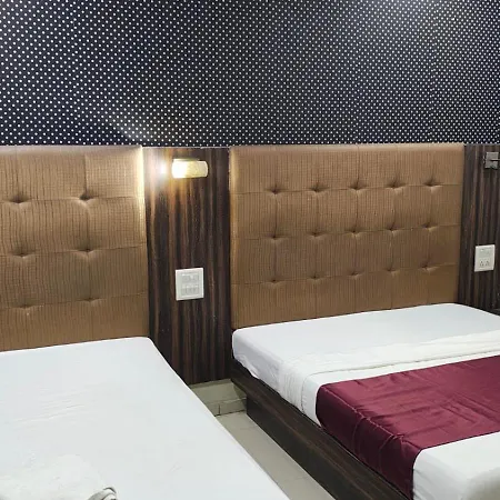Bently International Hotel Mumbai