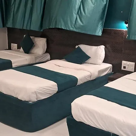 Hotel Shine Hospitality Group 3*