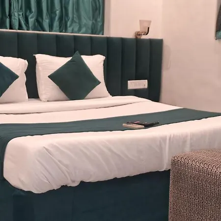 Shine Hospitality Group Hotel