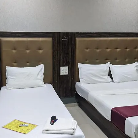 Hotel Bently Shelter Mumbai