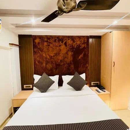 Winton Hotel *