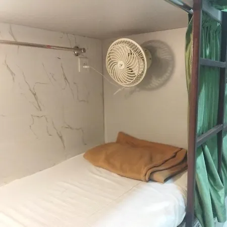 Hostel Noor Sakinaka Mumbai
