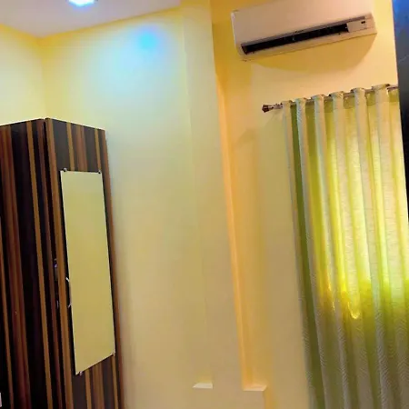 Hotel Avenue Near T-2 International Airport 3*