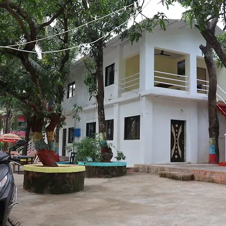 Vellankani Gorai *