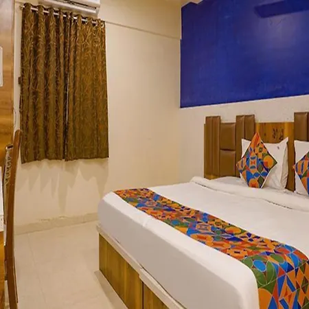 Hotel Fabhotel Veera Residency - Nr Airport