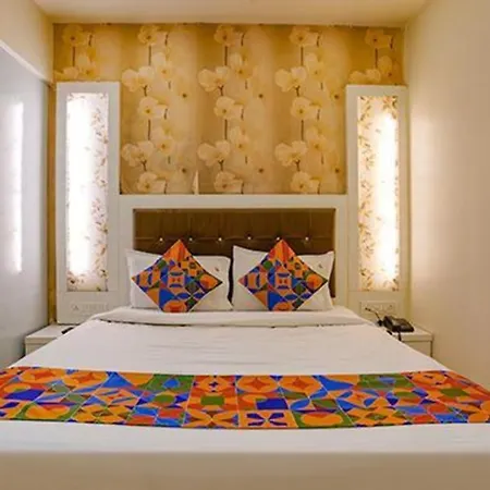Hotel Fabhotel Veera Residency - Nr Airport Mumbai
