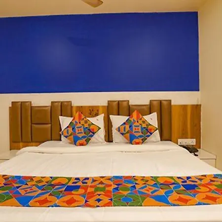Fabhotel Veera Residency - Nr Airport Hotel