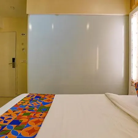 Fabhotel Veera Residency - Nr Airport 3* Mumbai