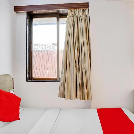 Hotel O Delight Near Andheri Railway Station Mumbai