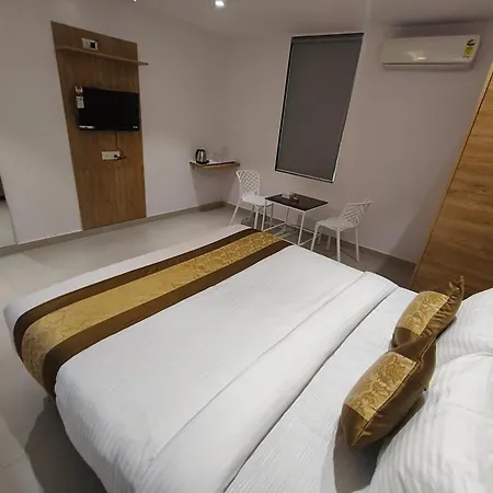Hotel Morya Residency Parel Mumbai