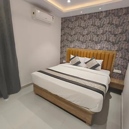 Morya Residency Parel