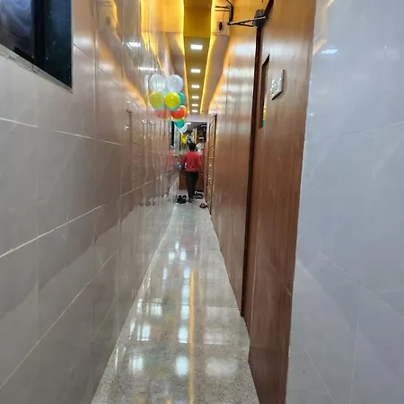 Kufa Pg Hostel *