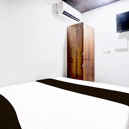 Super O Bkc Santacruz East Hotel 4*