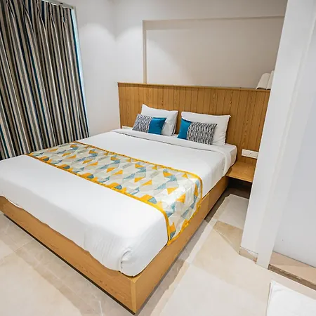 Indie Studios, Chembur Hotel 3*