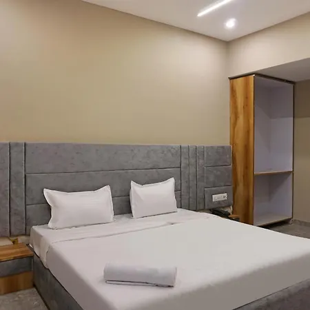 Nest Hotel