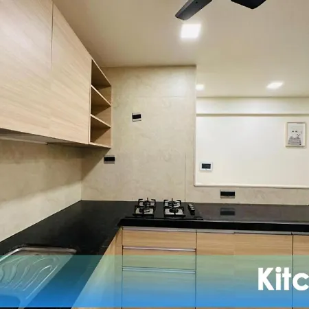 1bhk Service In Bkc By Florastays * Mumbai