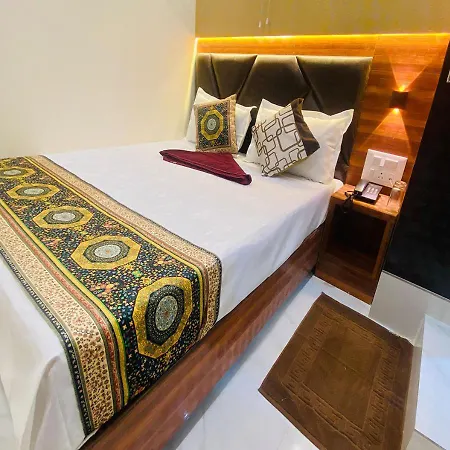 The King Palace 2*