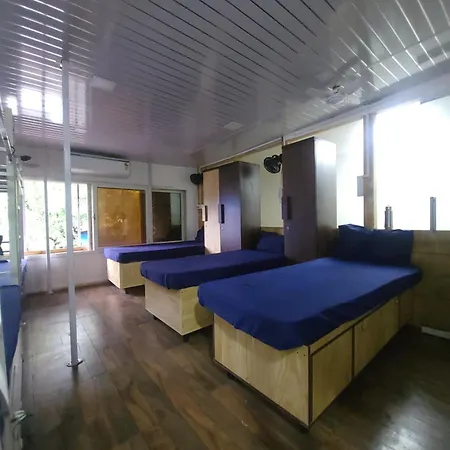 Hostel Zest 1054-andheri West