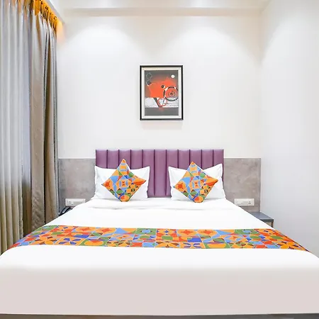 Fabhotel Global Spaces - Nr Nesco Exhibition Center Hotel 3*