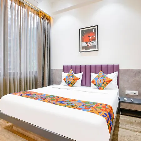 Fabhotel Global Spaces - Nr Nesco Exhibition Center Hotel