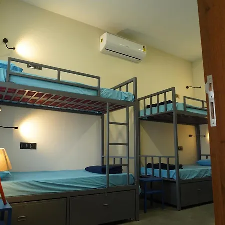 The Colaba Pod *